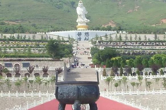 西安霸陵墓園新區(qū)地址、電話、價(jià)格