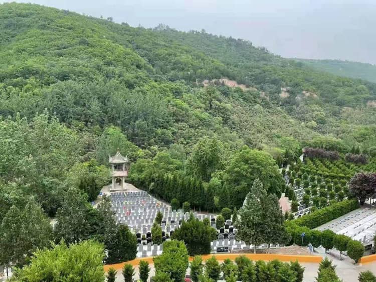 西安鯨魚溝壽陽(yáng)山圖片，西安炮里壽陽(yáng)山墓園電話