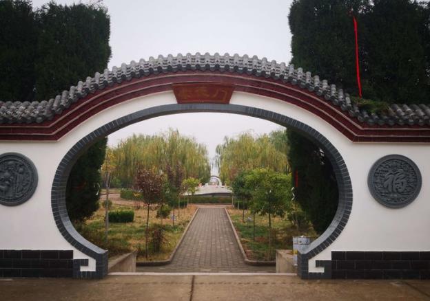 閻良漢皇樹(shù)葬墓園之壁葬