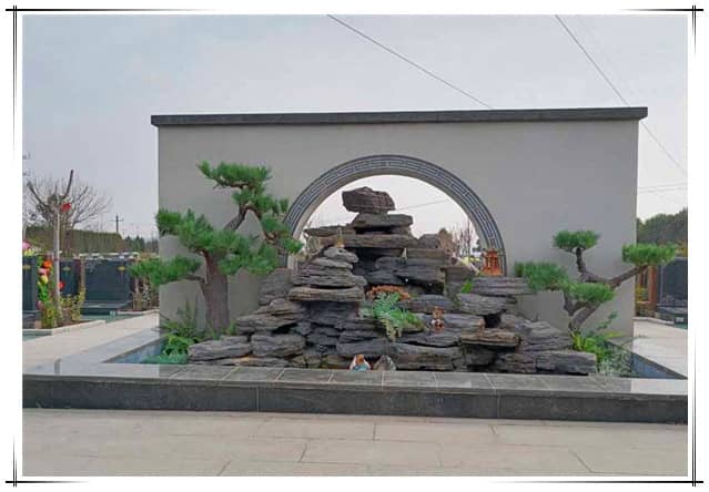 公墓多少錢一個(gè)？?jī)r(jià)格范圍與影響因素解析