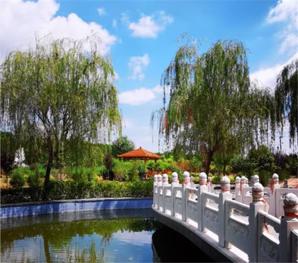 漢皇樹葬墓園的環(huán)境如何?