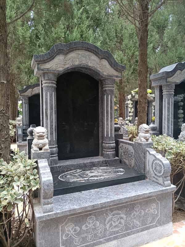 西安漢皇樹(shù)葬墓園壁葬及其他生態(tài)葬價(jià)格各是多少錢(qián)