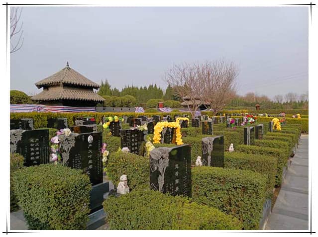 西安漢皇樹(shù)葬墓園全面解析：服務(wù)、文化與自然的三重奏
