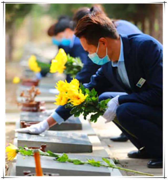 閻良漢皇樹(shù)葬墓園的生態(tài)樹(shù)葬以“生命歸于自然”為核心理念