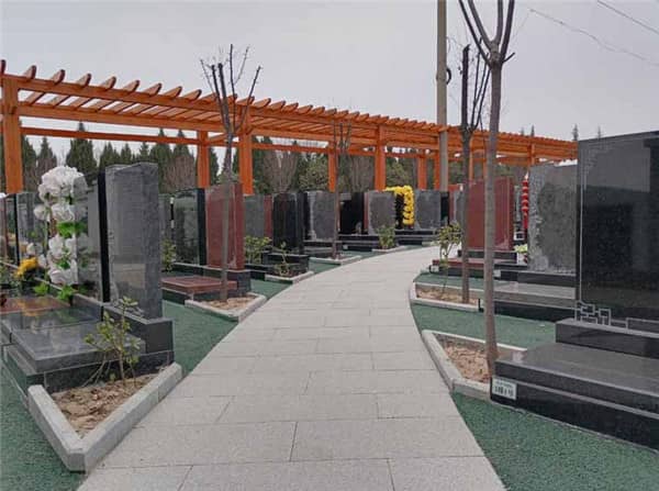 閻良漢皇樹葬骨灰公墓如何將現(xiàn)代墓園管理理念融入到實(shí)際運(yùn)營(yíng)中？