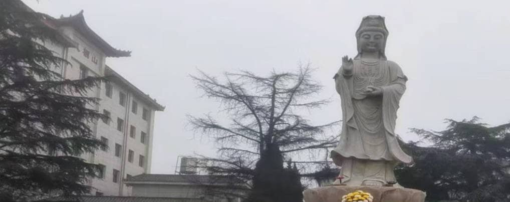 西安鳳棲山南區(qū)墓園位置及交通指南，輕松抵達安息之地