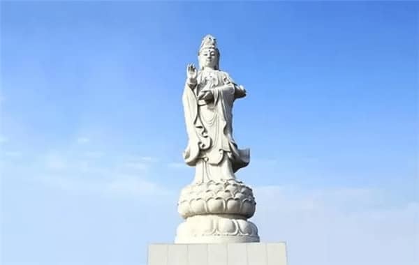 西安壽陽山墓園接待大廳，不僅環(huán)境舒適，接待服務(wù)也周到貼心