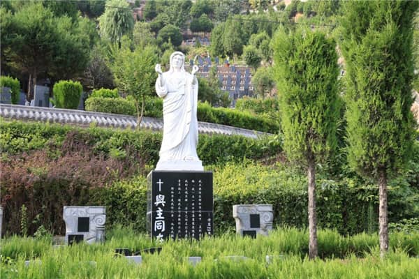 西安壽陽山公墓的具體位置在哪里？如何方便地找到這個地點？