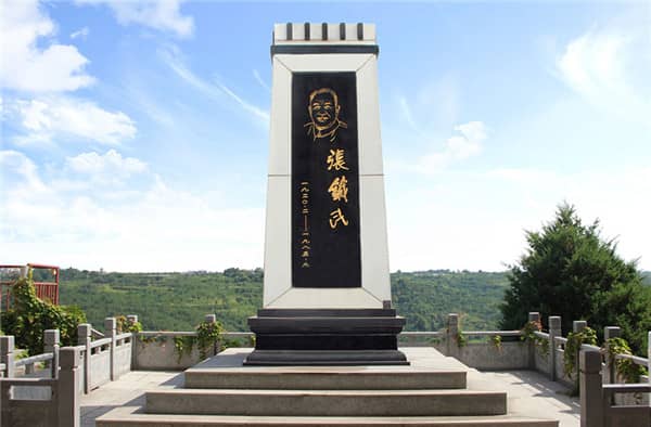 壽陽山墓園在西安的哪個位置，它有哪些特色？