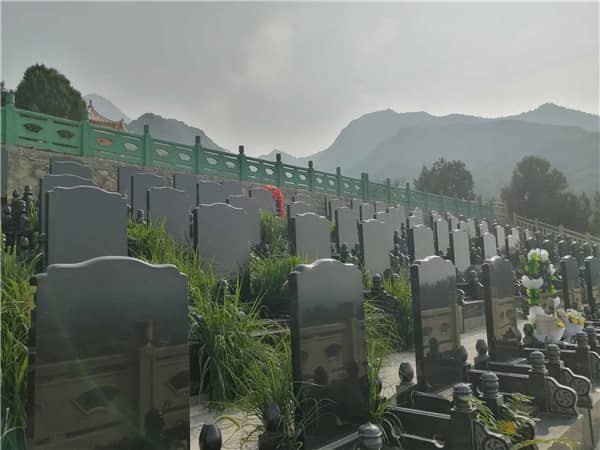 西安九龍山墓園公交怎么走，墓地火熱促銷中！