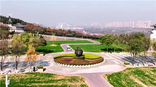 西安霸陵墓園地址查詢，便宜的墓地
