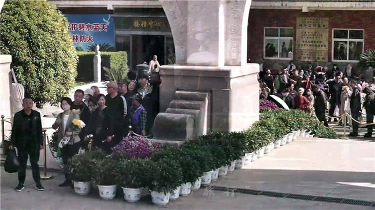 西安市霸陵墓園的具體情況，祭奠先烈的安息之所