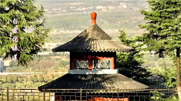 西安霸陵墓園新區(qū)中元節(jié)，緬懷故人
