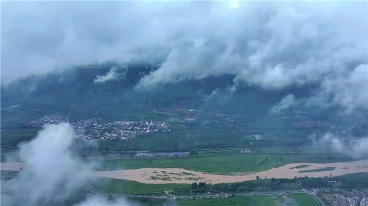 西安霸陵墓園的服務宗旨是什么？