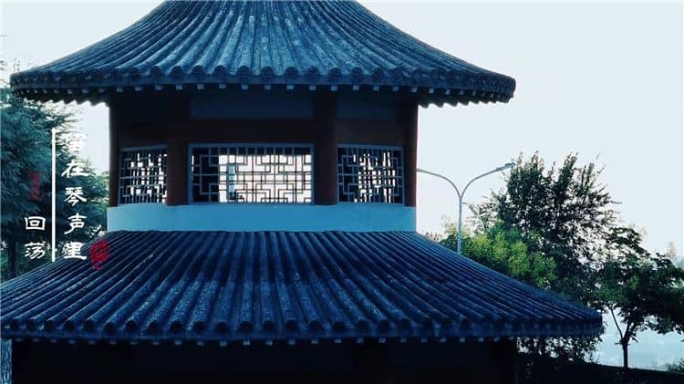 西安霸陵陵園為家屬提供了哪些附加服務(wù)或設(shè)施？