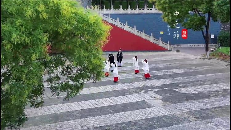 西安霸陵墓園新區(qū)是否提供跨文化或宗教安葬服務？
