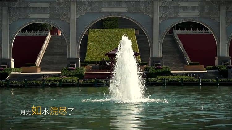 霸陵陵園位于哪個(gè)區(qū)域，其環(huán)境特點(diǎn)如何？