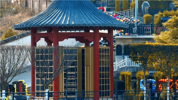 西安霸陵墓園老區(qū)，祭奠先人