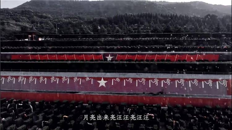 軍魂園作為西安霸陵墓園新區(qū)的重要組成部分，它是如何傳承和弘揚軍人精神的？