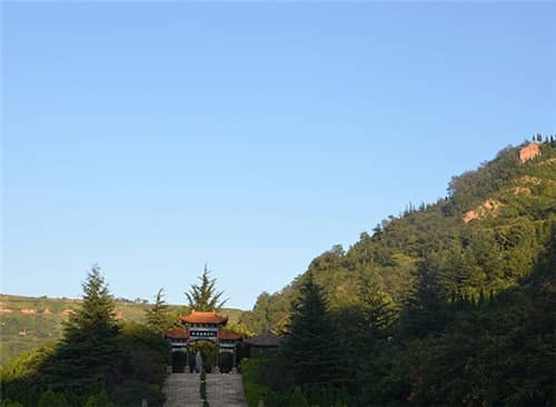西安高橋墓園有哪些特點(diǎn)和優(yōu)勢(shì)？