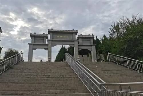 西安高橋墓地是不鯨魚(yú)溝，締造美好墓園